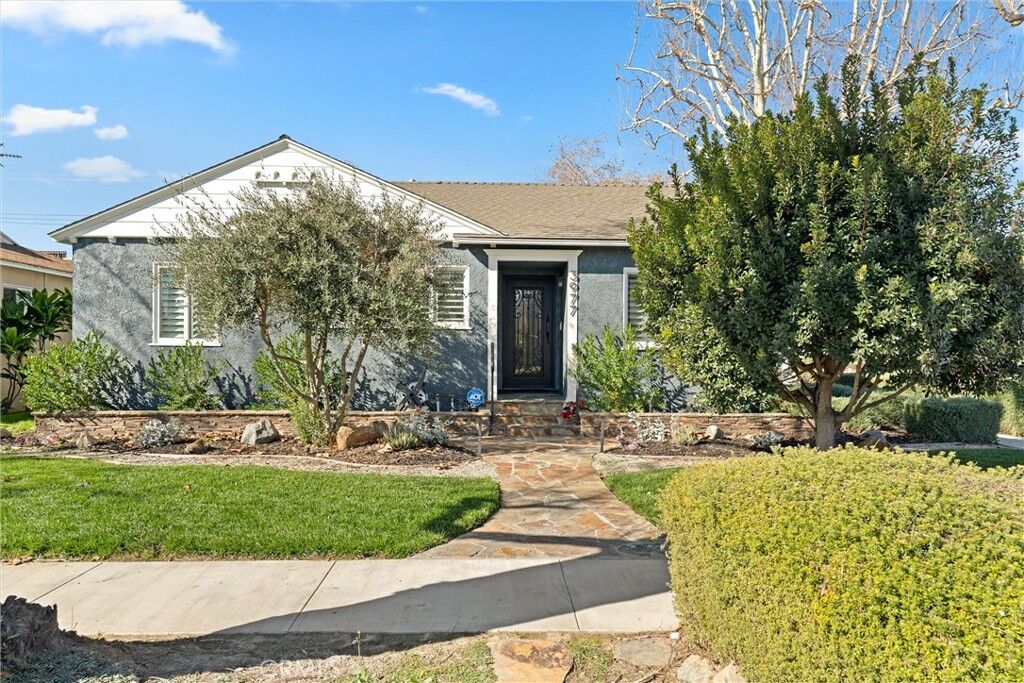 Property Photo: 3977 Lees Avenue CA 90808