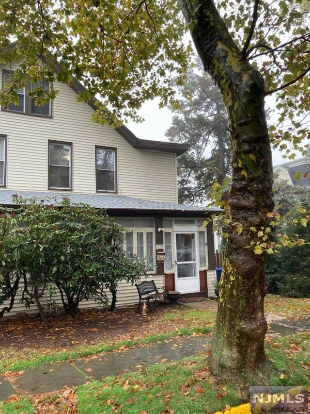 Property Photo:  123 Sylvan Street  NJ 07070 