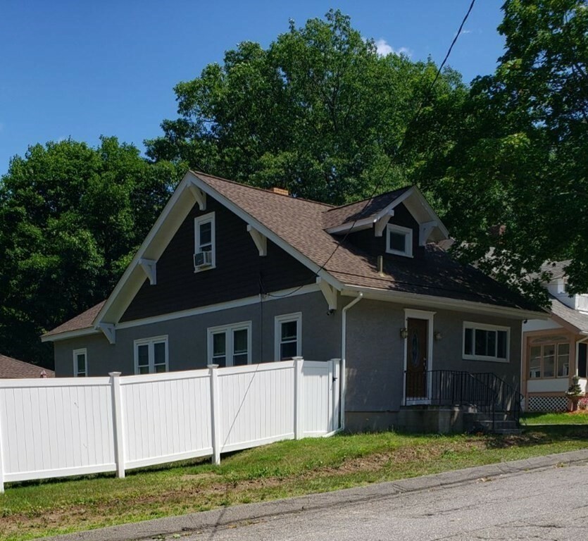 Property Photo: 524 Milk St MA 01420