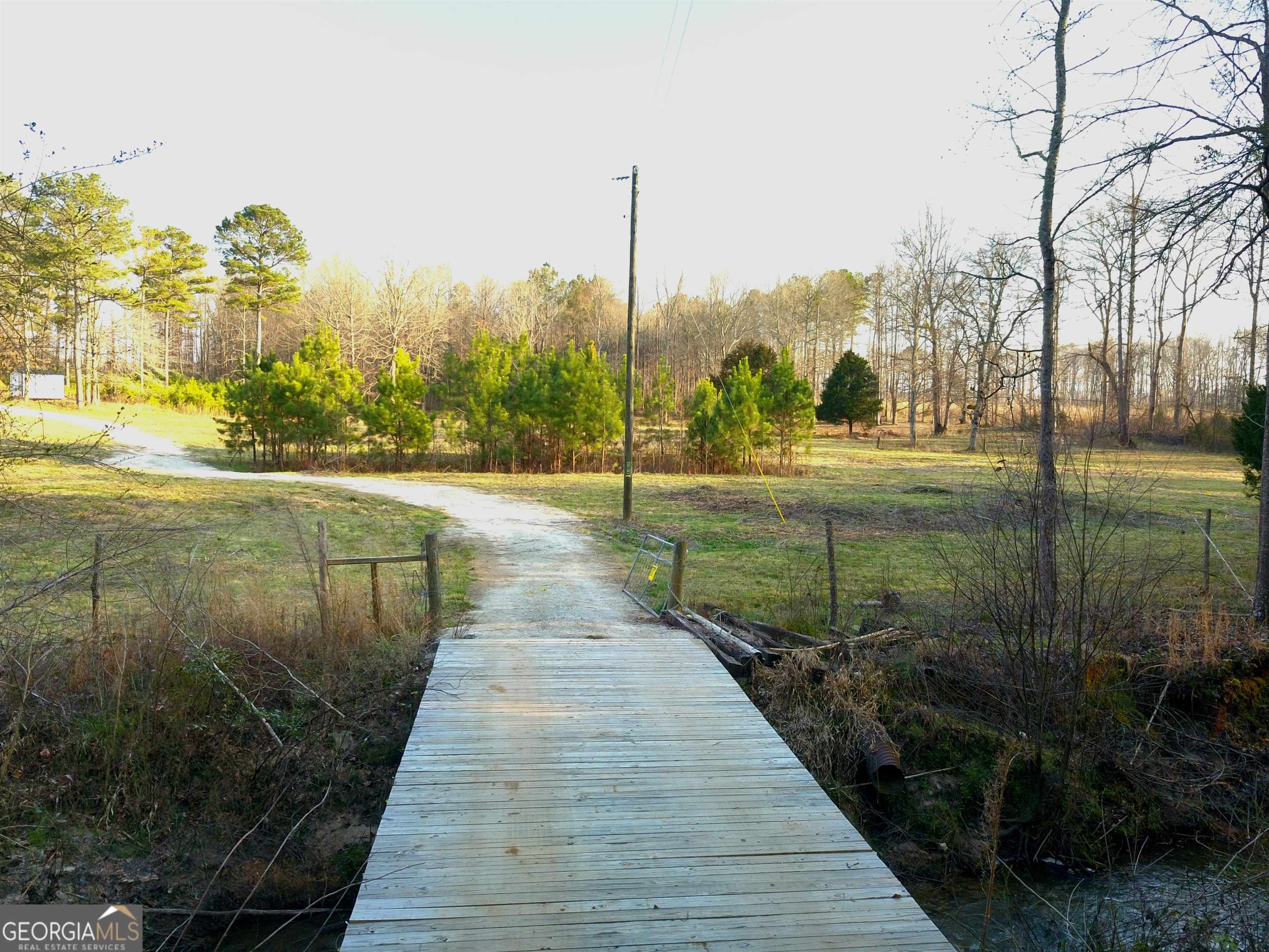 Property Photo:  125 Brookwood Dr.  GA 30014 