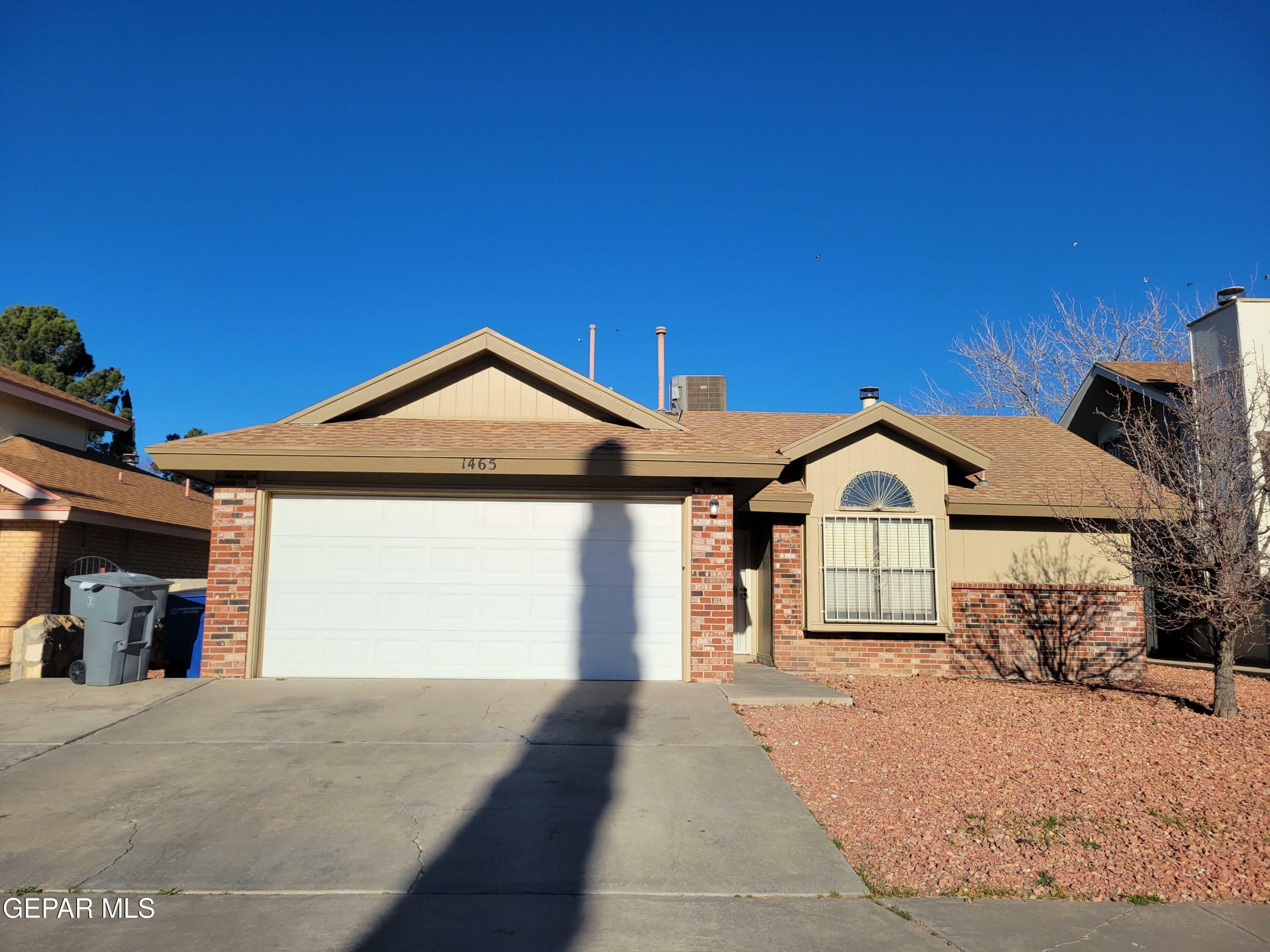 Property Photo: 1465 Sierra De Oro Drive TX 79936