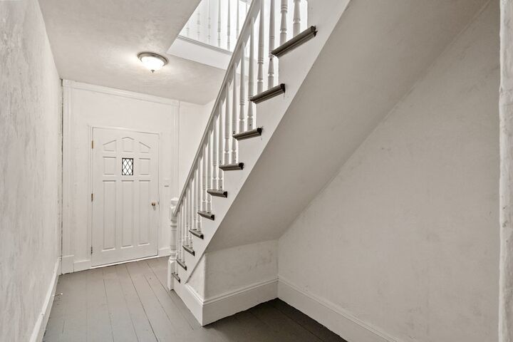 Property Photo:  27 Ralph St  MA 01851 