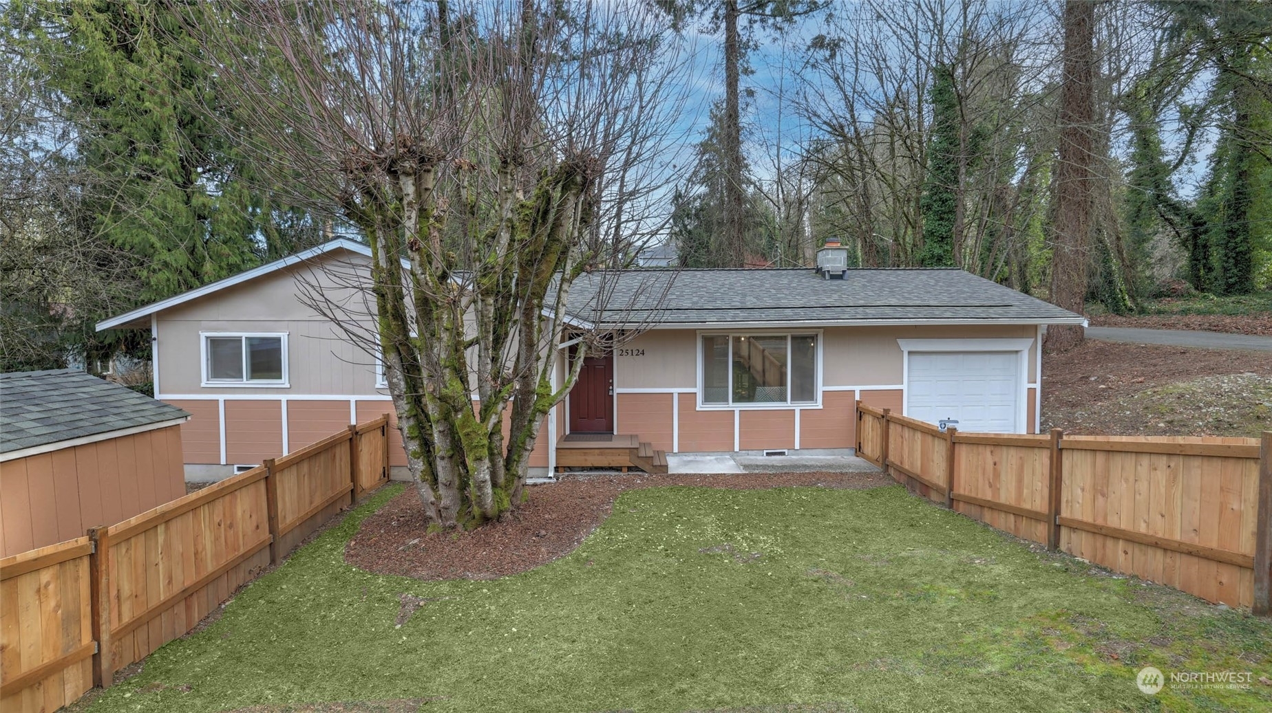 Property Photo:  25124 16th Avenue S  WA 98198 