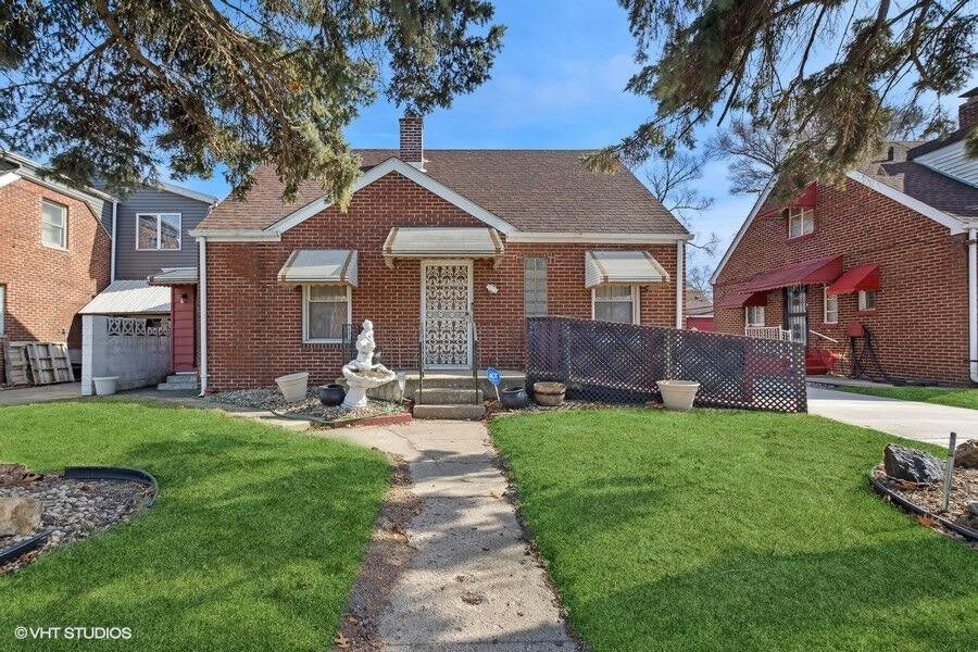 Property Photo: 553 Taney Place IN 46404