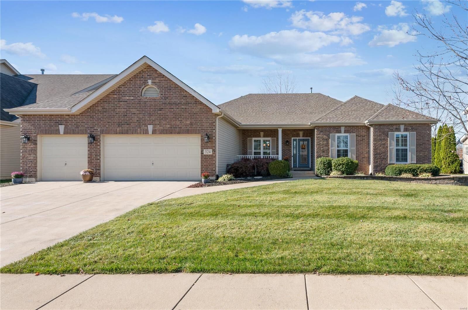 Property Photo:  324 Trailhead Way  MO 63368 