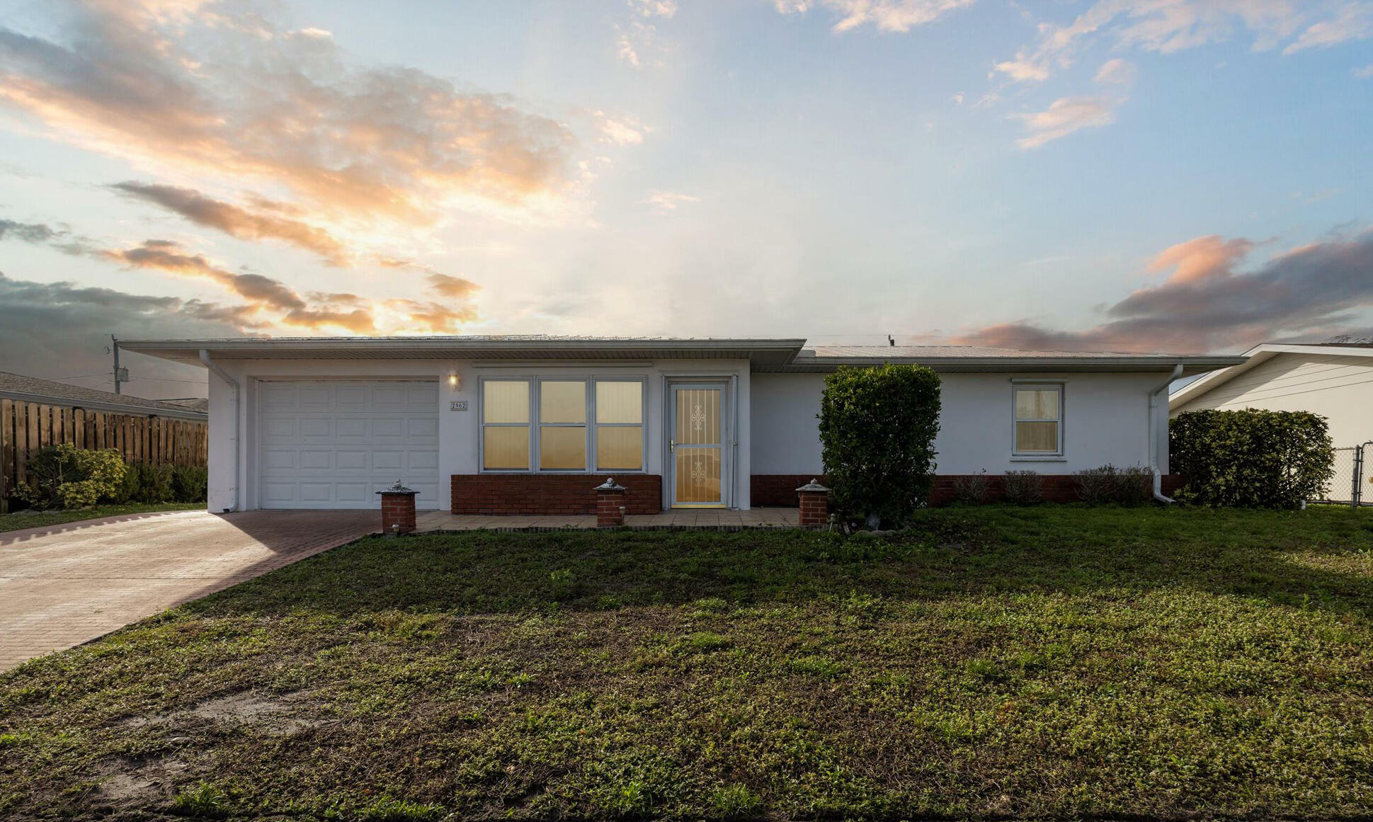 Property Photo:  2962 Chipper Drive NE  FL 32905 