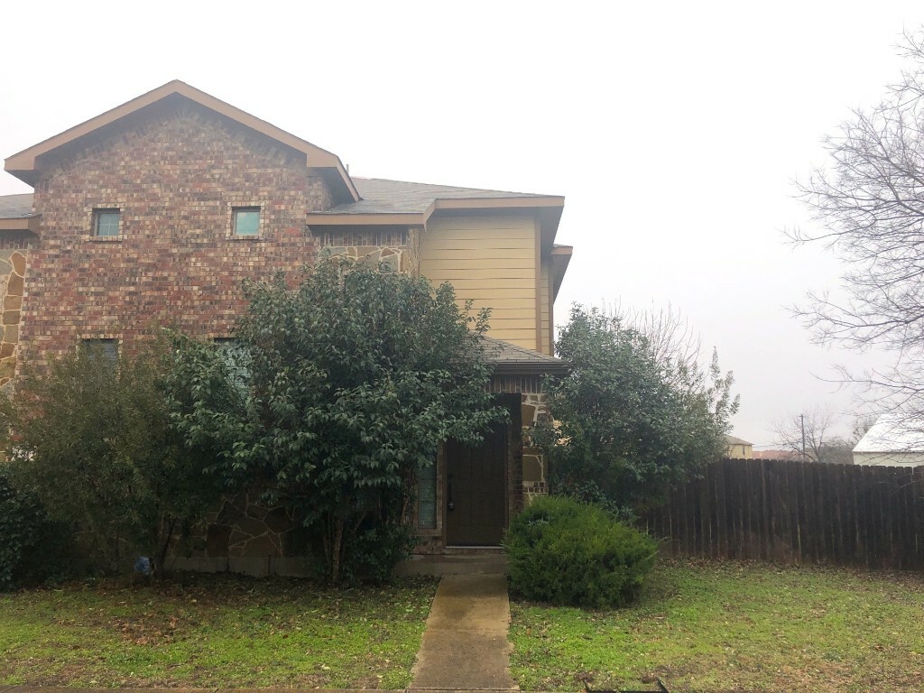 Property Photo:  116 S Holly Street  TX 78626 