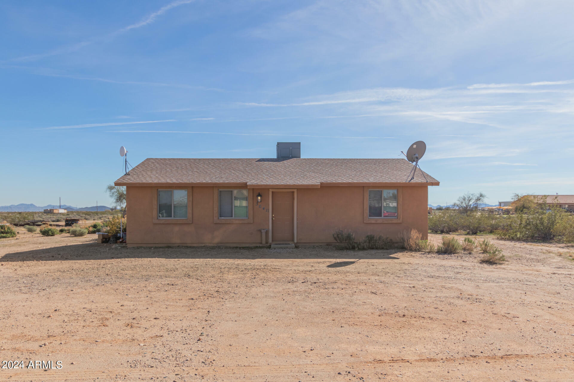 Property Photo:  36411 W Victory Street  AZ 85354 