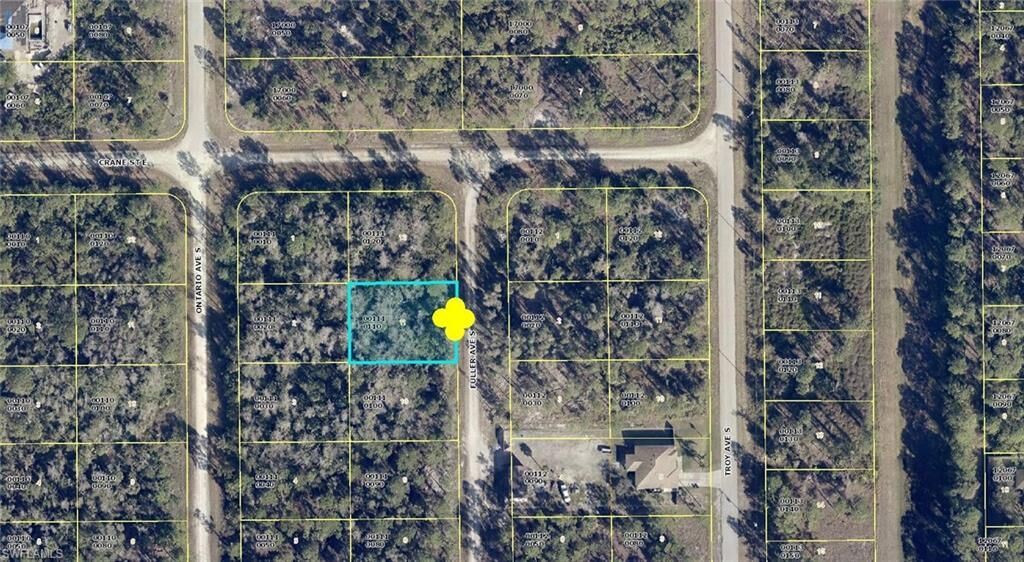 Property Photo: 844 Fuller Ave S FL 33974