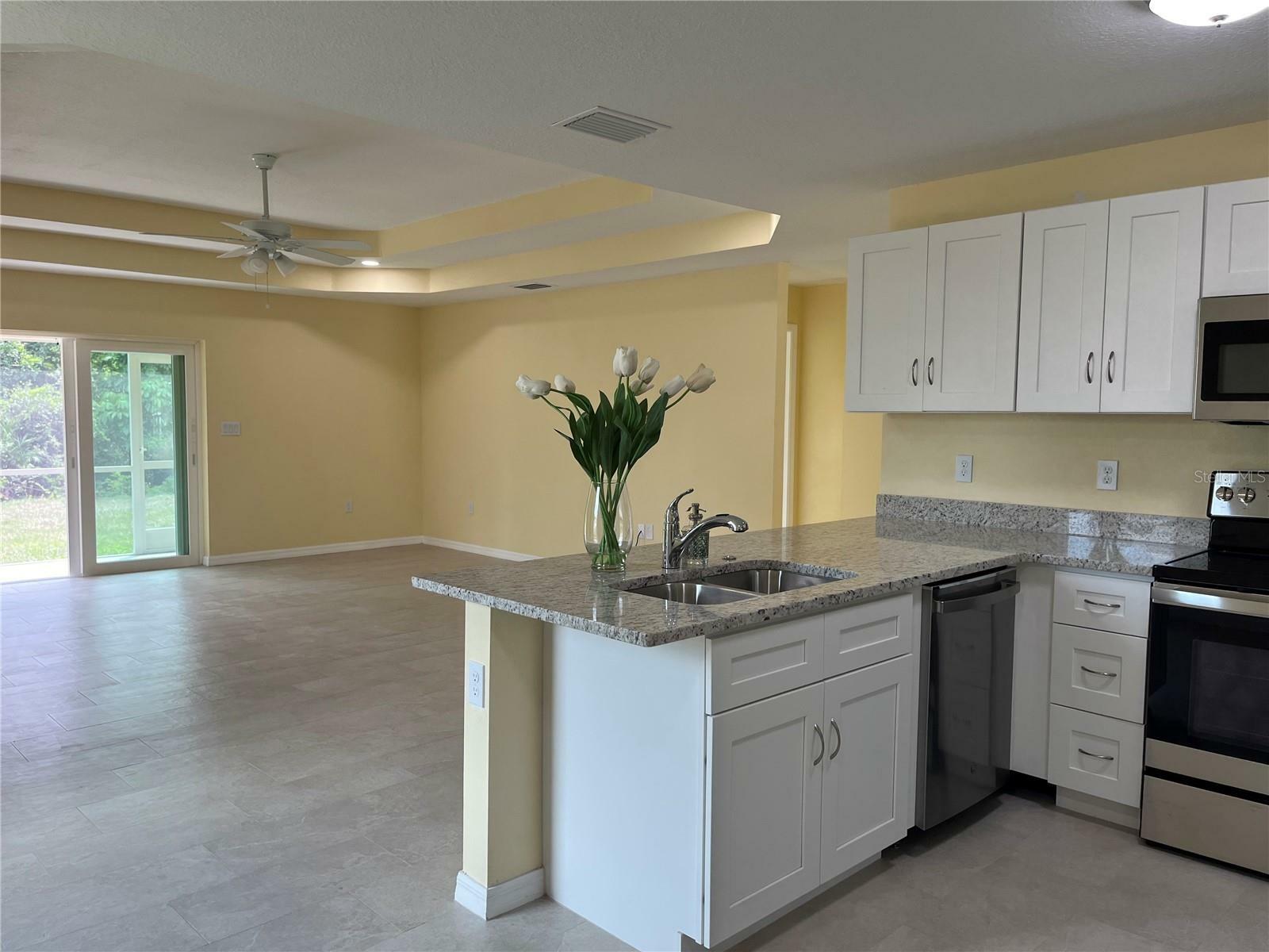 Property Photo:  22235 Albany Avenue  FL 33952 