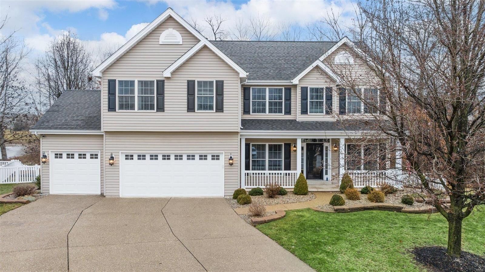 Property Photo:  62 Loganberry Court  MO 63376 