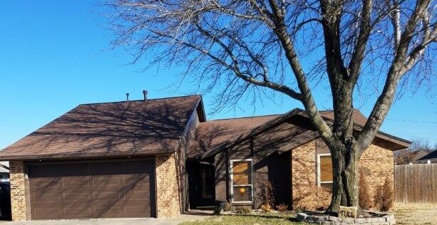 Property Photo:  3111 Turner Street  OK 74604 