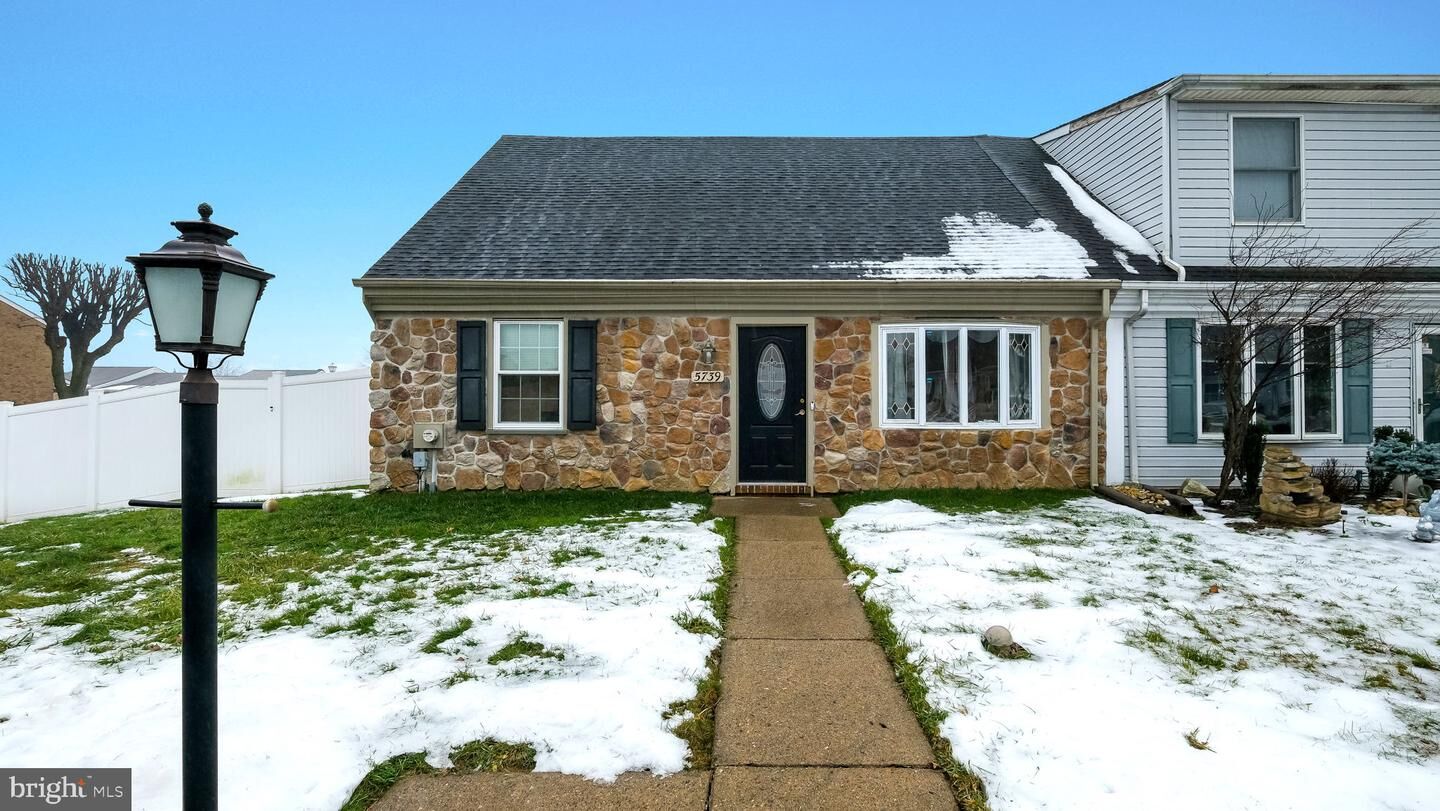 Property Photo: 5739 Dunbar Court PA 19020
