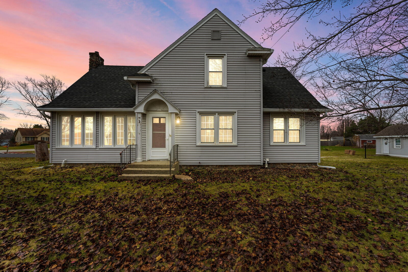 Property Photo: 6712 Douglas Ave WI 53402