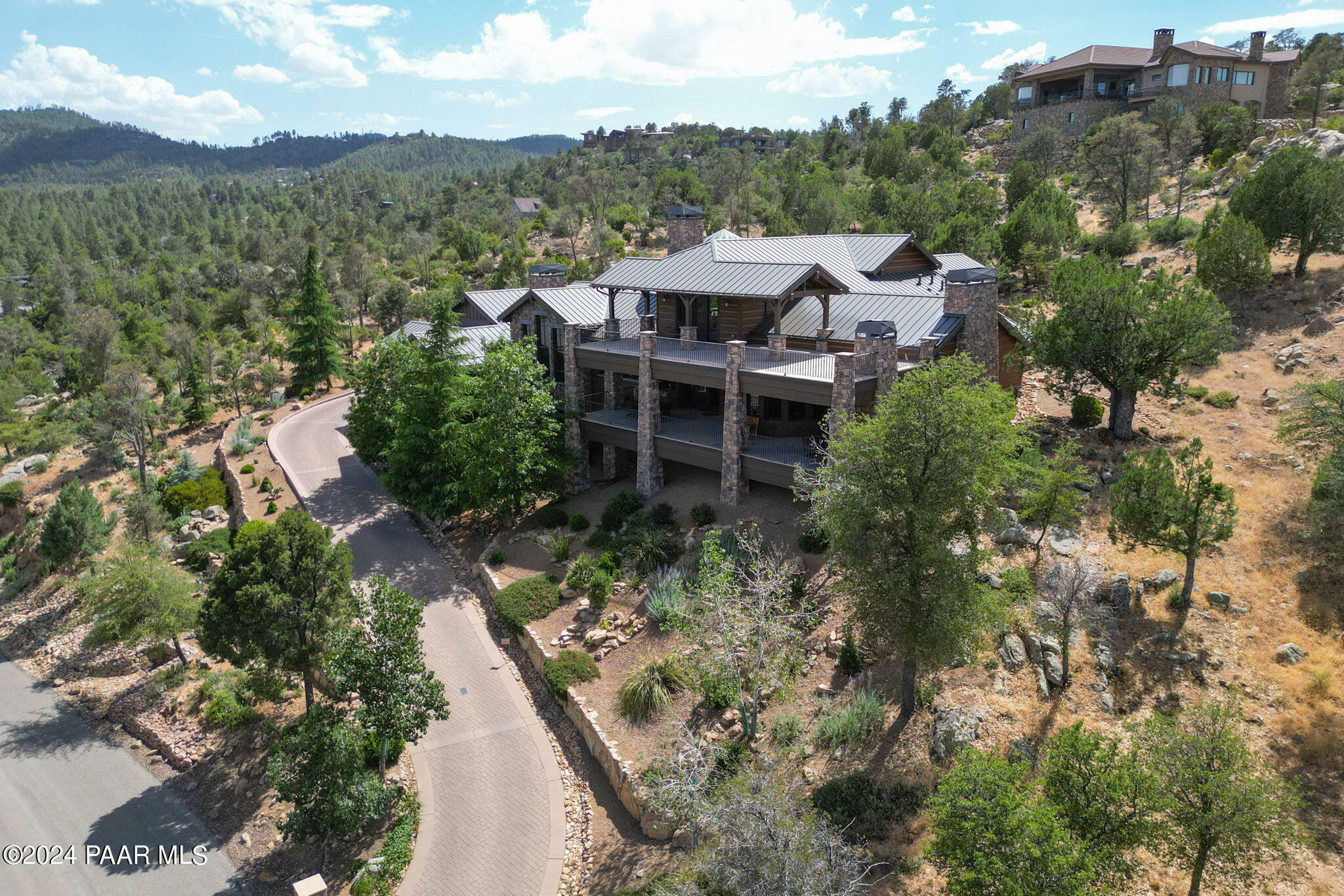 Property Photo:  744 Woodridge Lane  AZ 86303 