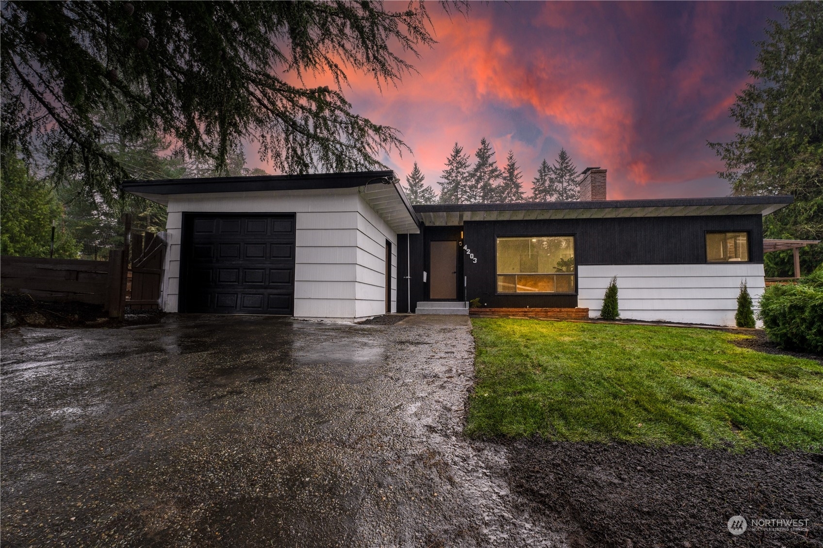 4203 NW Heather Lane  Bremerton WA 98312 photo