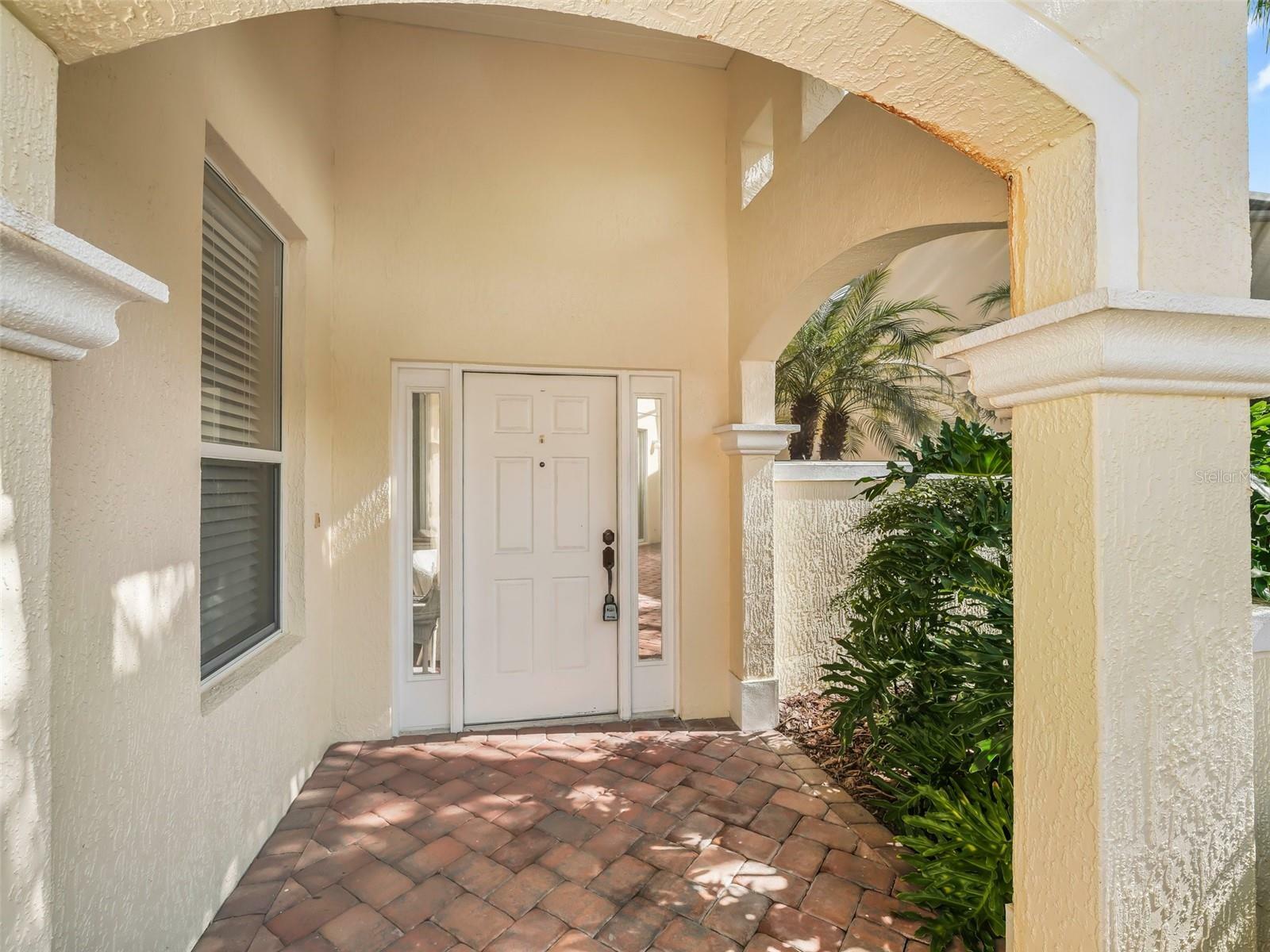 Property Photo:  413 Glen Arbor Lane  FL 34748 