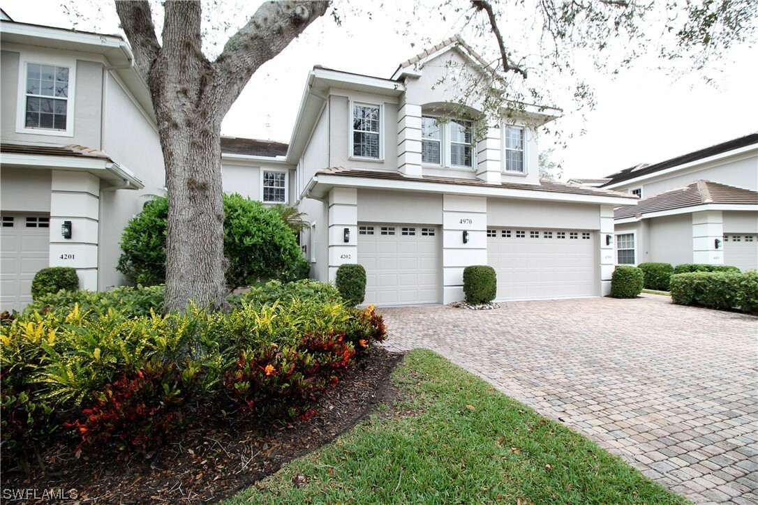 Property Photo:  4970 Westchester Court 4202  FL 34105 