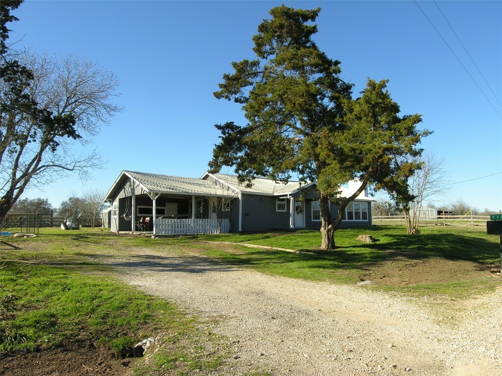 Property Photo:  5491 Pettytown Road  TX 78662 