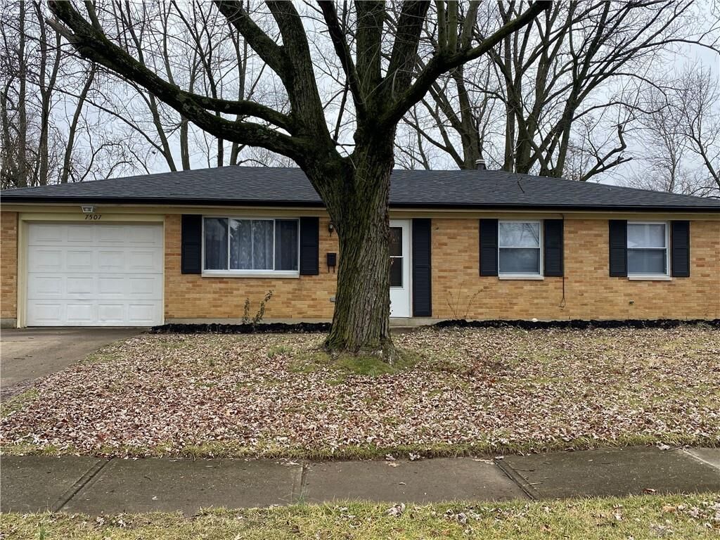 Property Photo:  7507 Damascus Drive  OH 45424 