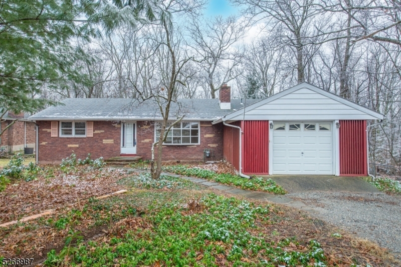 Property Photo:  153 Hillside Dr  NJ 07403 