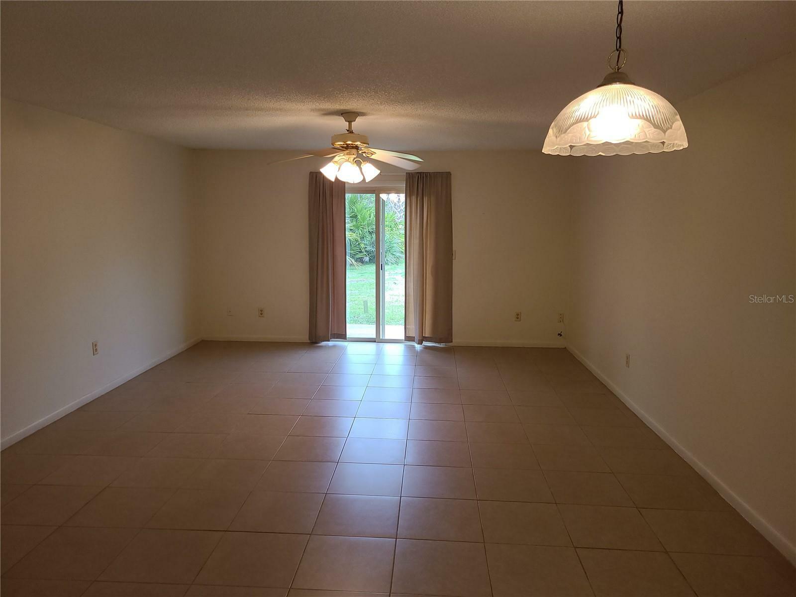 Property Photo:  54 Forest Road 54  FL 32136 