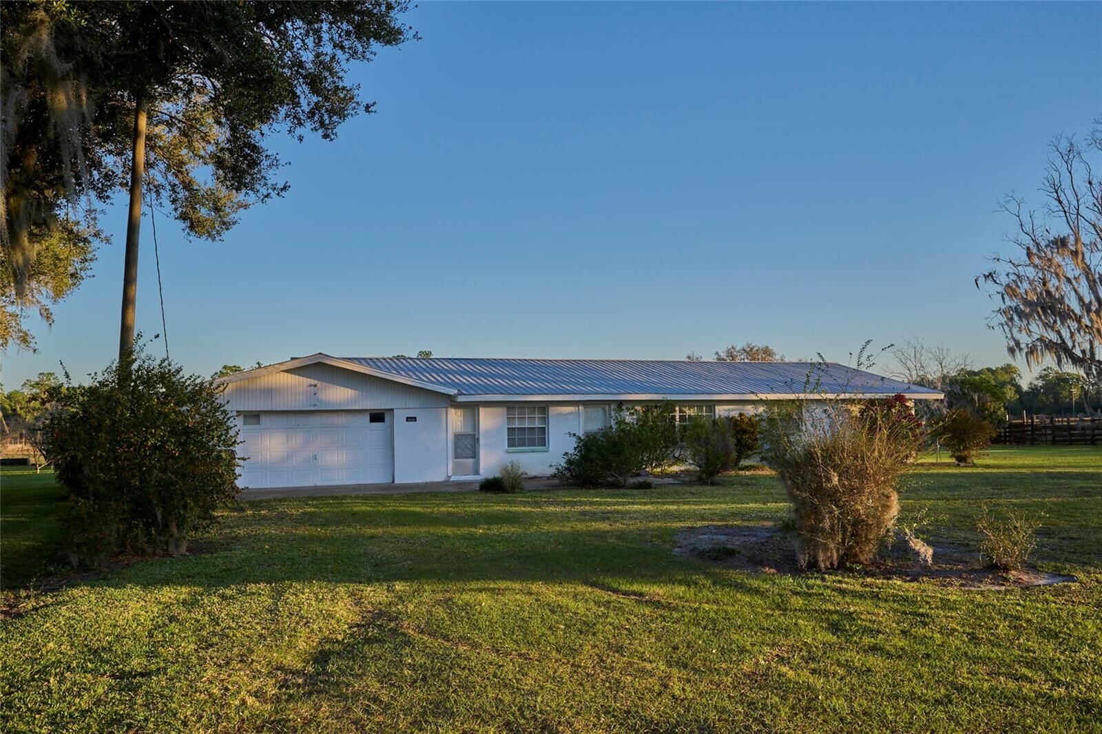 Property Photo:  3860 E Gaskins Road  FL 33830 