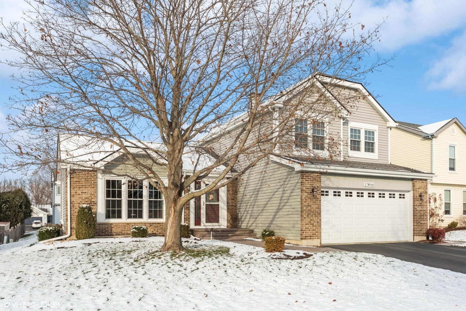 Property Photo:  27W060 Sycamore Lane  IL 60190 