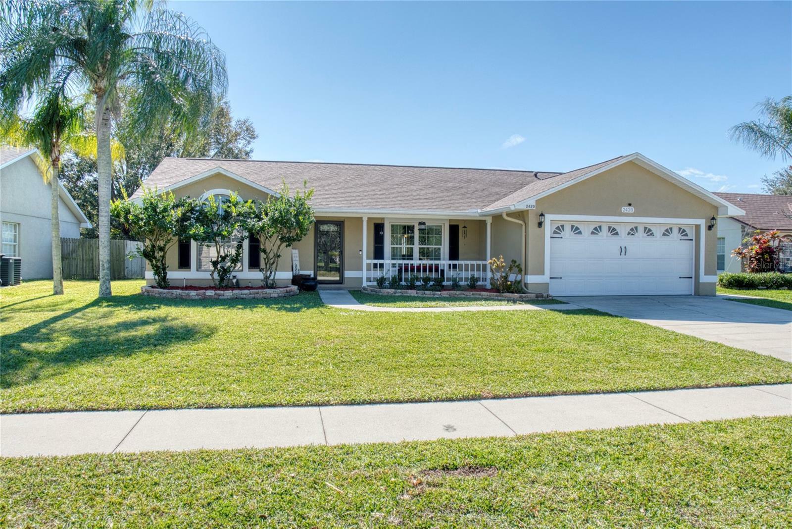 Property Photo: 2420 Sweetwater Boulevard FL 34772