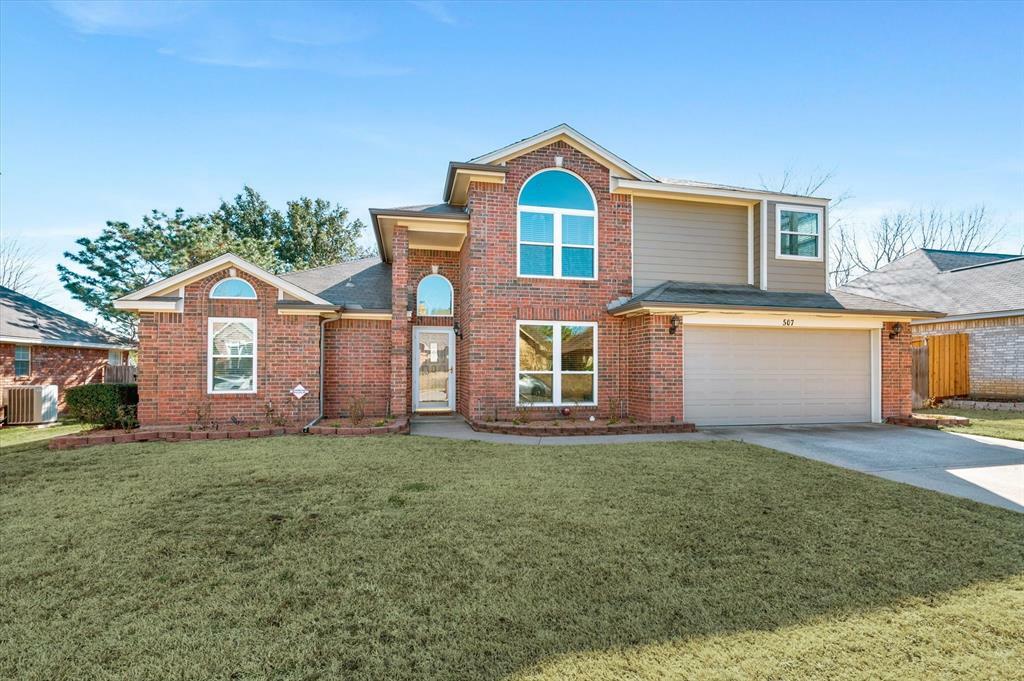 Property Photo: 507 Allen Drive TX 76039