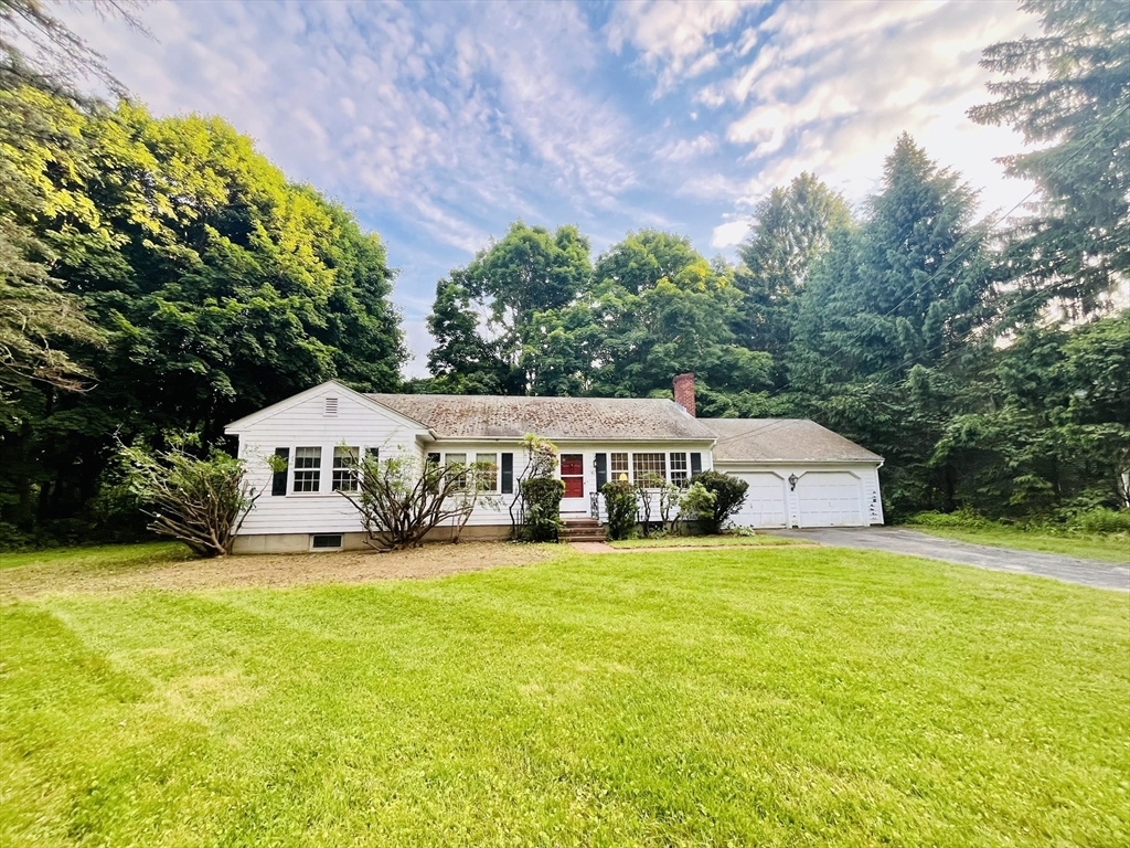 Property Photo:  40 Woodchuck Hill Rd  MA 01451 