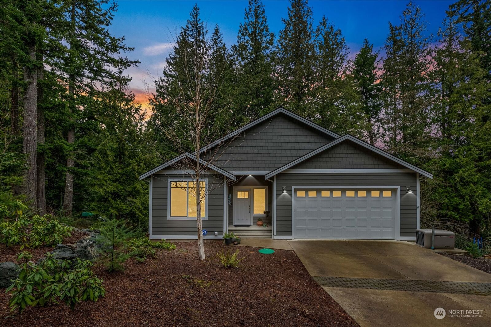 Property Photo:  9 Water Tower Court  WA 98229 
