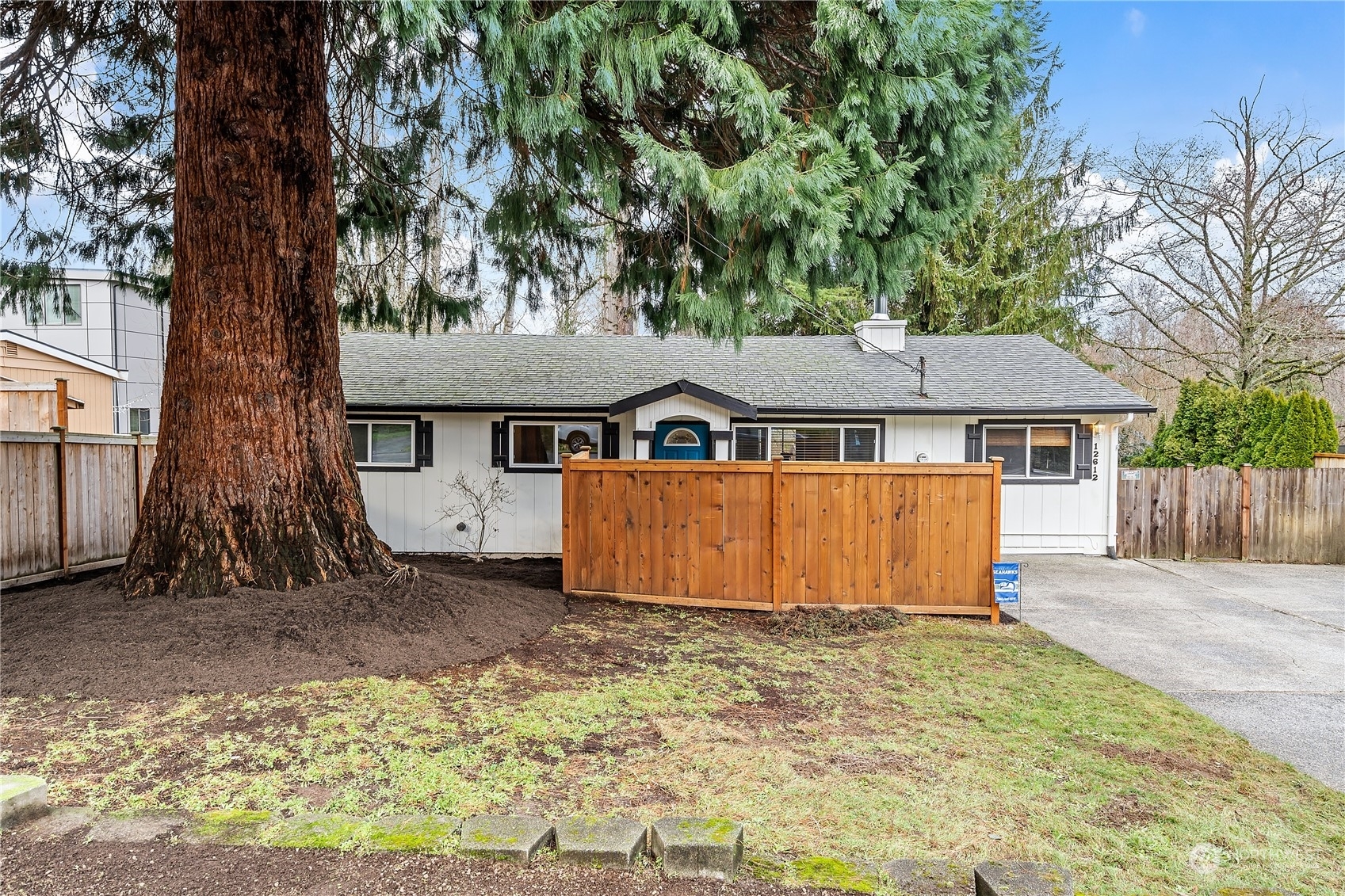 Property Photo:  12612 NE 90th Street  WA 98033 