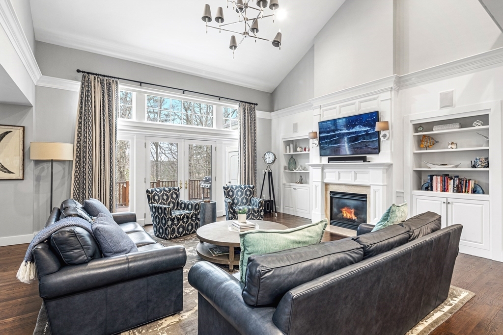 Property Photo: 43 Clubhouse Dr 43 MA 02043