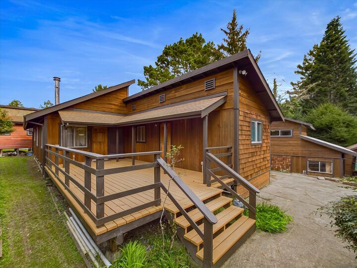 2437 Ridgewood Drive  Eureka CA 95503 photo