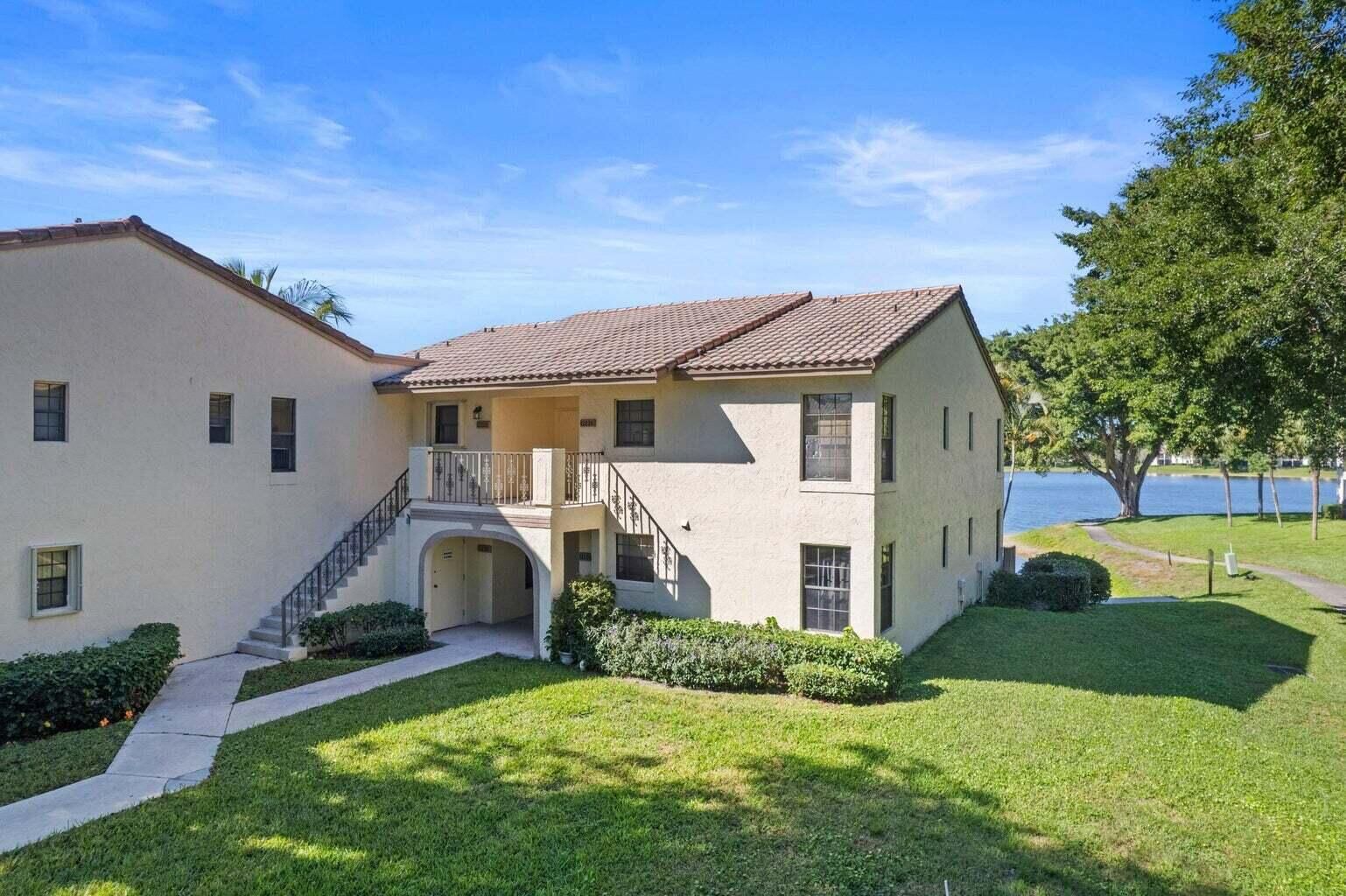 Property Photo: 2650 Greenwood Ter Terrace 2250 FL 33431