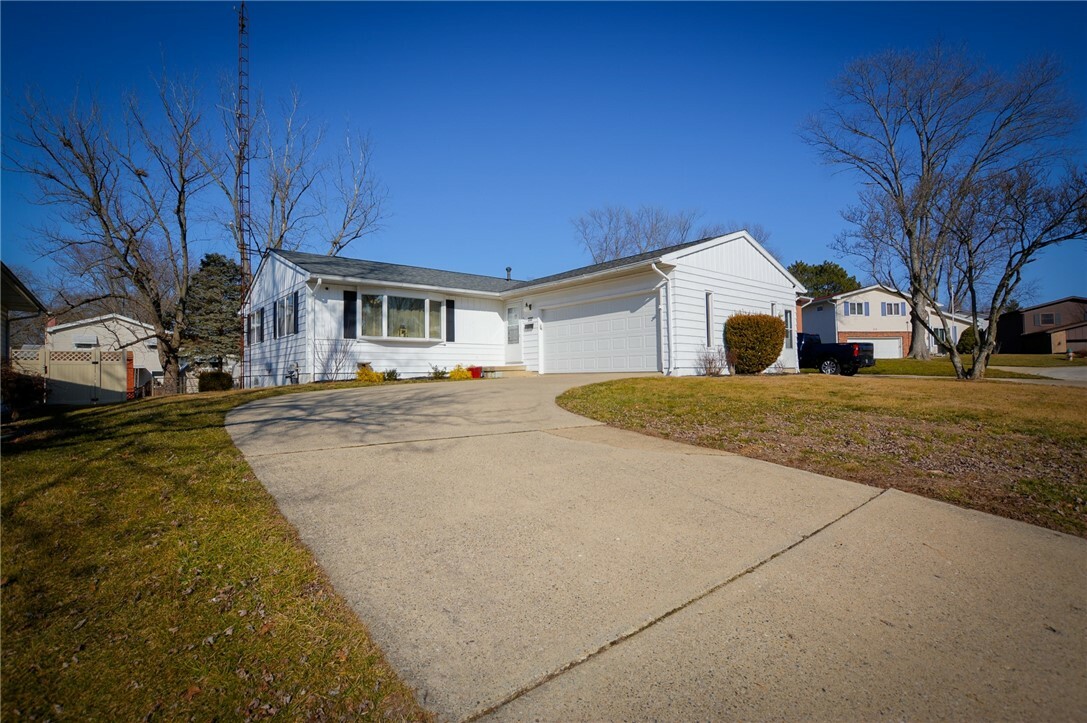 Property Photo:  248 Drexel Court  IL 62521 