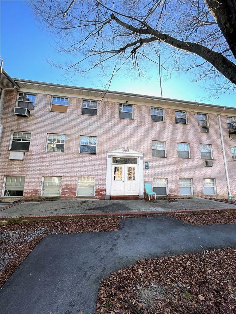 2910 Barclay Manor  Newburgh NY 12550 photo