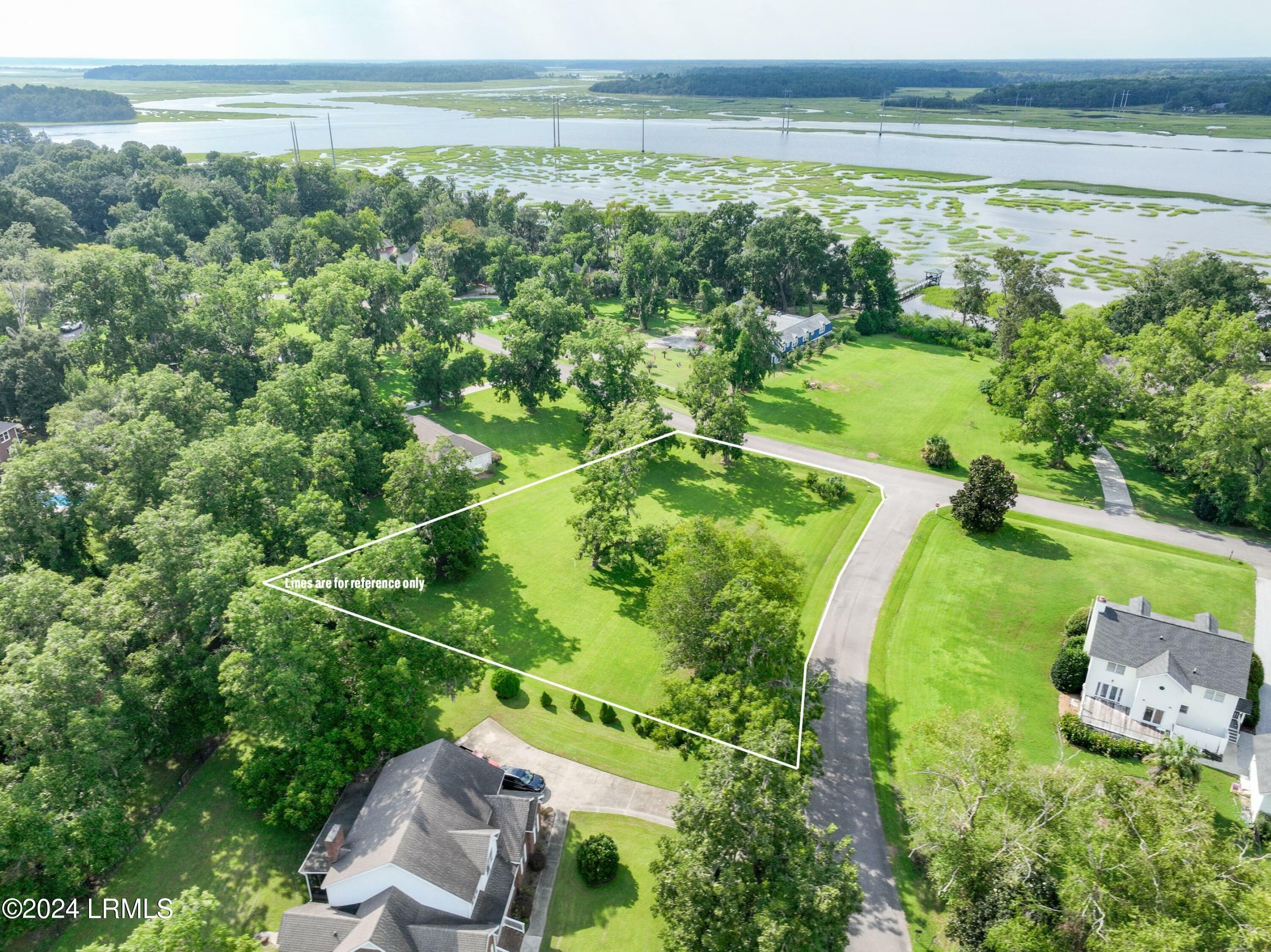 Property Photo:  31 Seabrook Point Drive  SC 29940 