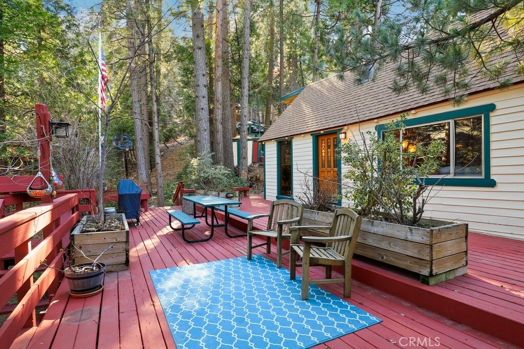 Property Photo:  26174 Boulder Lane  CA 92391 