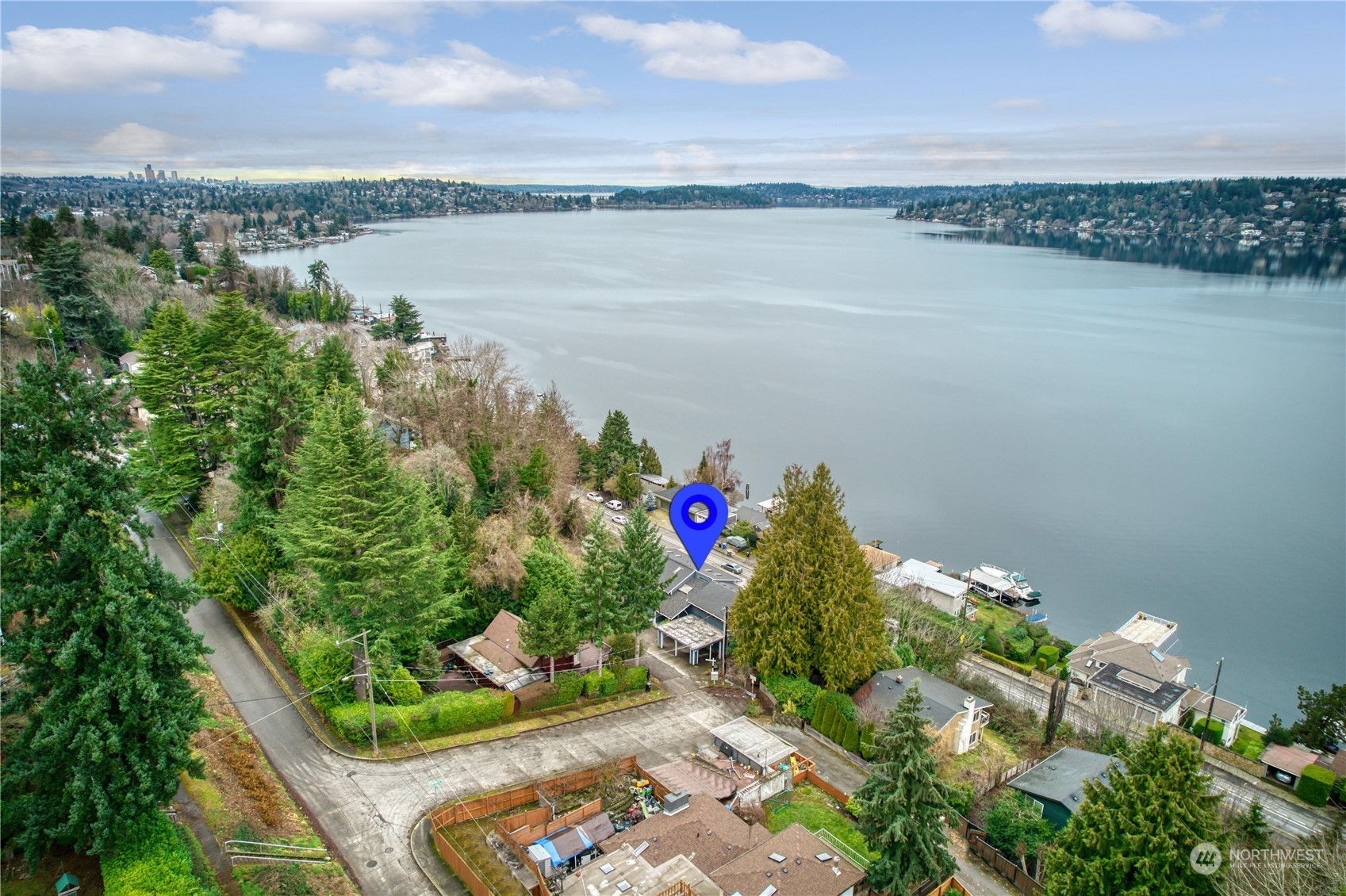 Property Photo:  6514 S Norfolk Street  WA 98118 