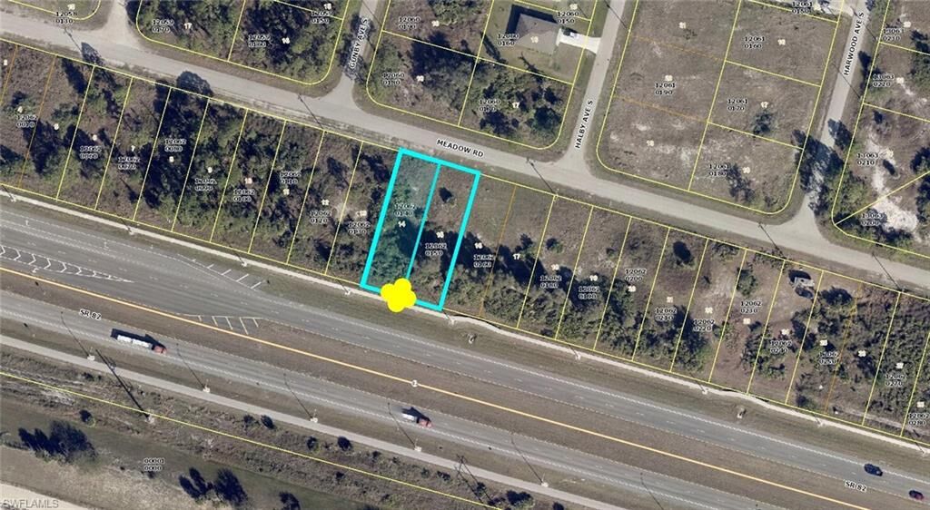 Property Photo:  3026 Meadow Rd  FL 33974 