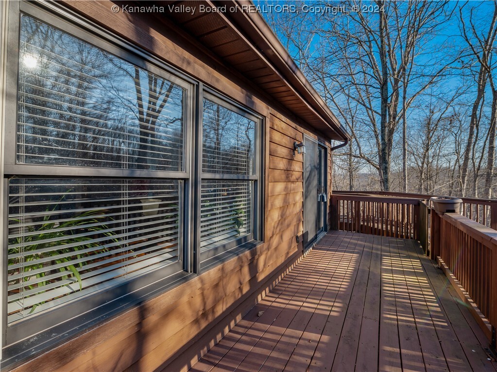Property Photo: 701 Hunters Ridge Road WV 25314