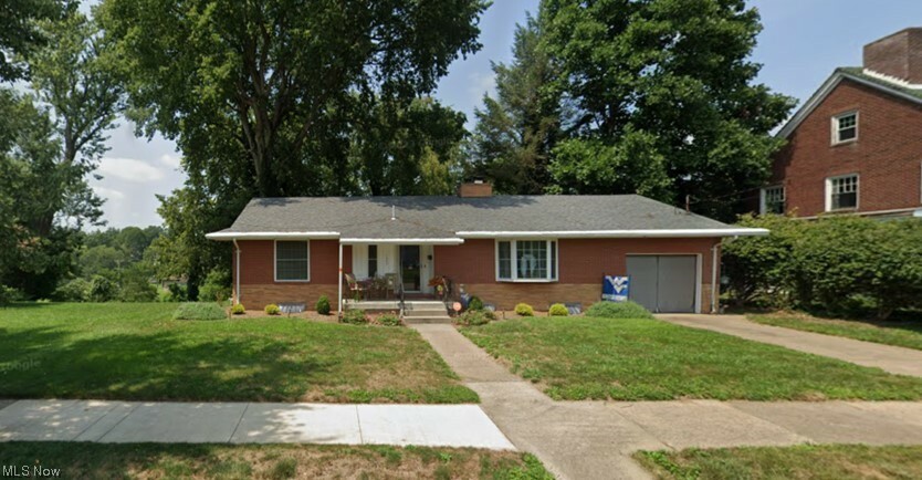 Property Photo:  1605 Market Street  WV 26101 