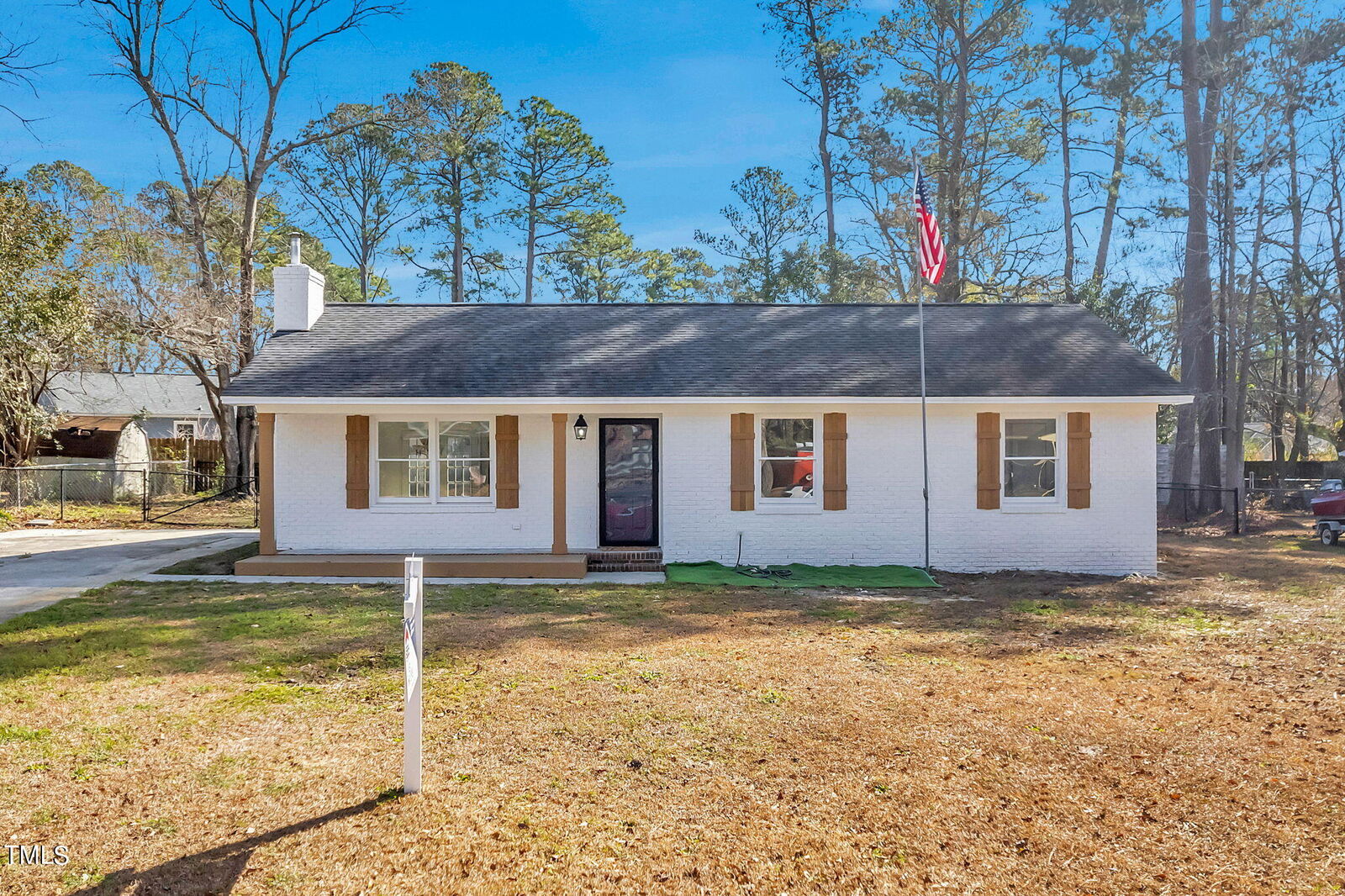 Property Photo:  119 Meadowood Drive  NC 28411 