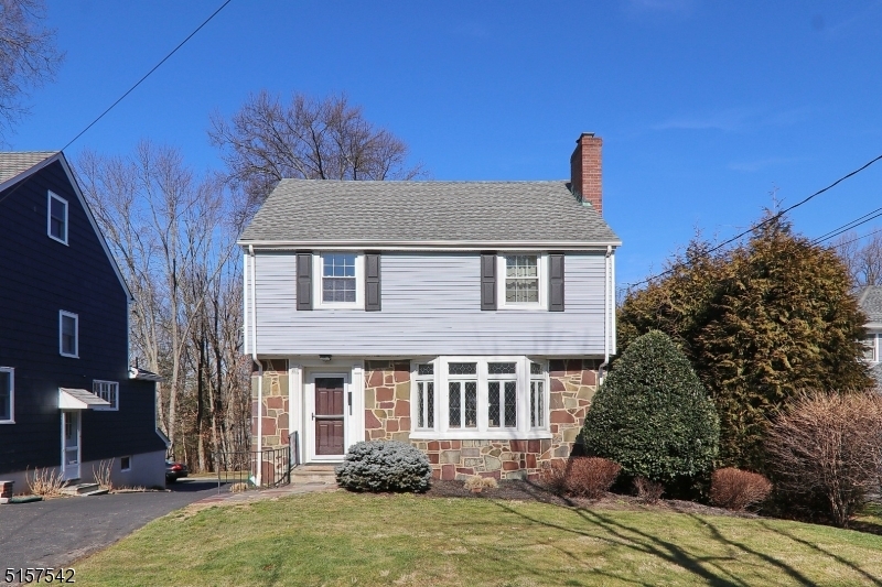 Property Photo:  209 Kent Place Blvd  NJ 07901 