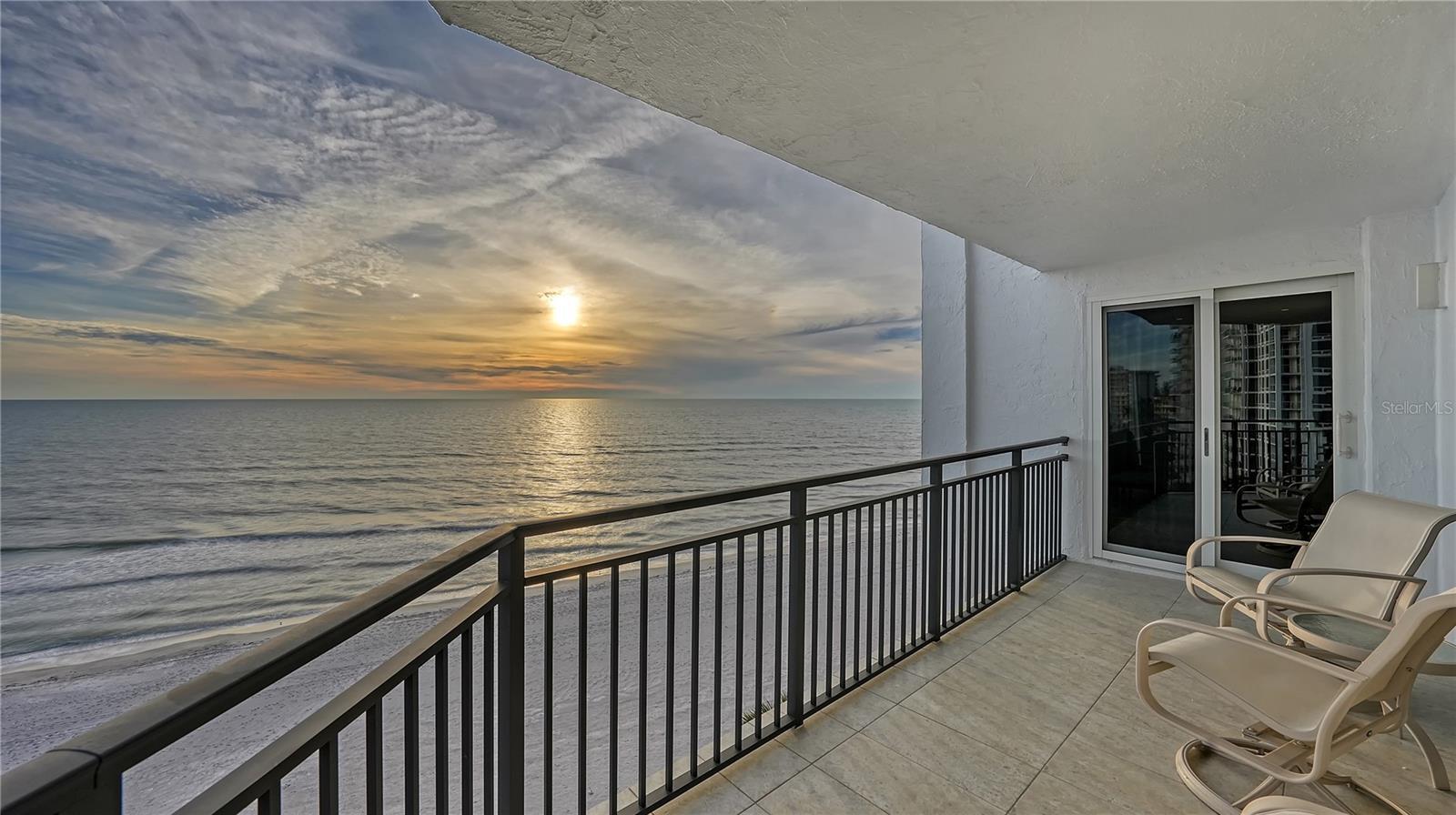 Property Photo: 2525 Gulf Of Mexico Drive 7A FL 34228
