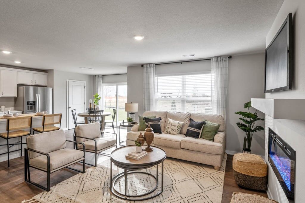 Property Photo:  4590 SE Rockford Avenue  IA 50265 