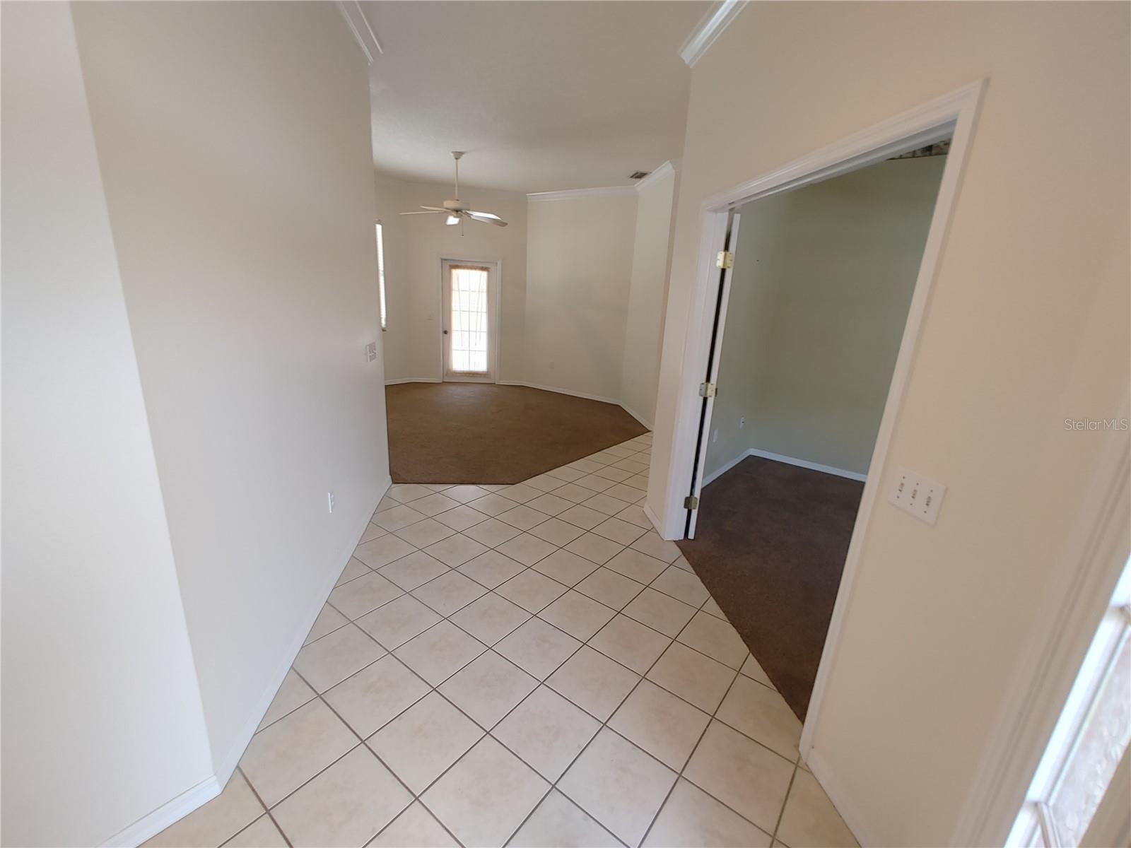 Property Photo: 6626 Buttonbush Court FL 34202