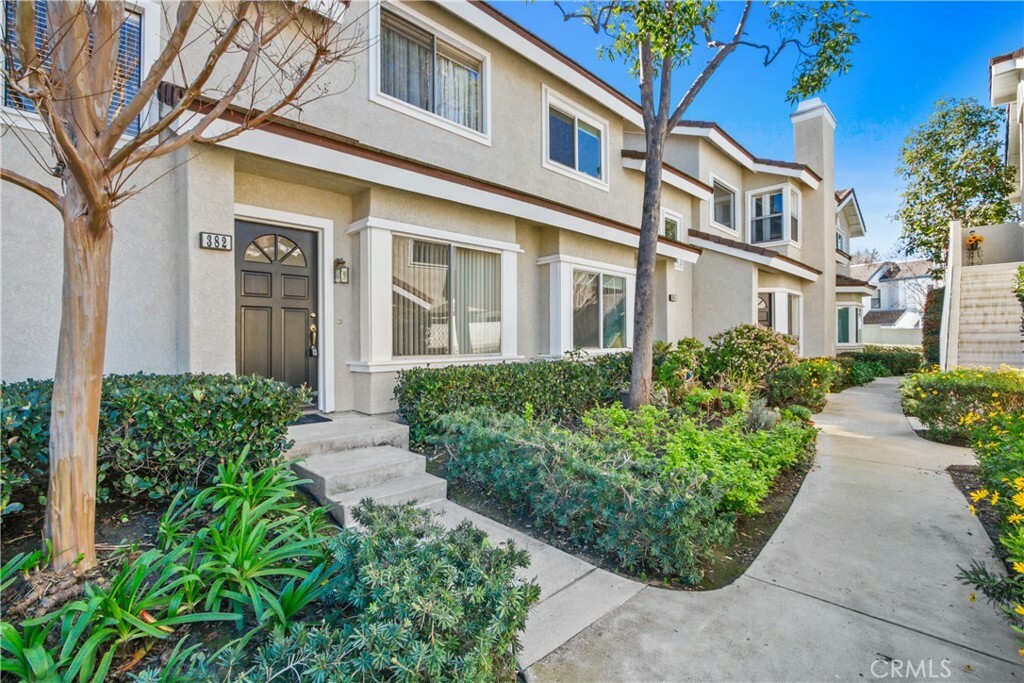 Property Photo: 382 Fallingstar 36 CA 92614
